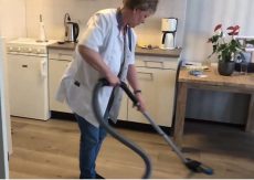 Wat houdt het in om huishoudelijk medewerker te zijn